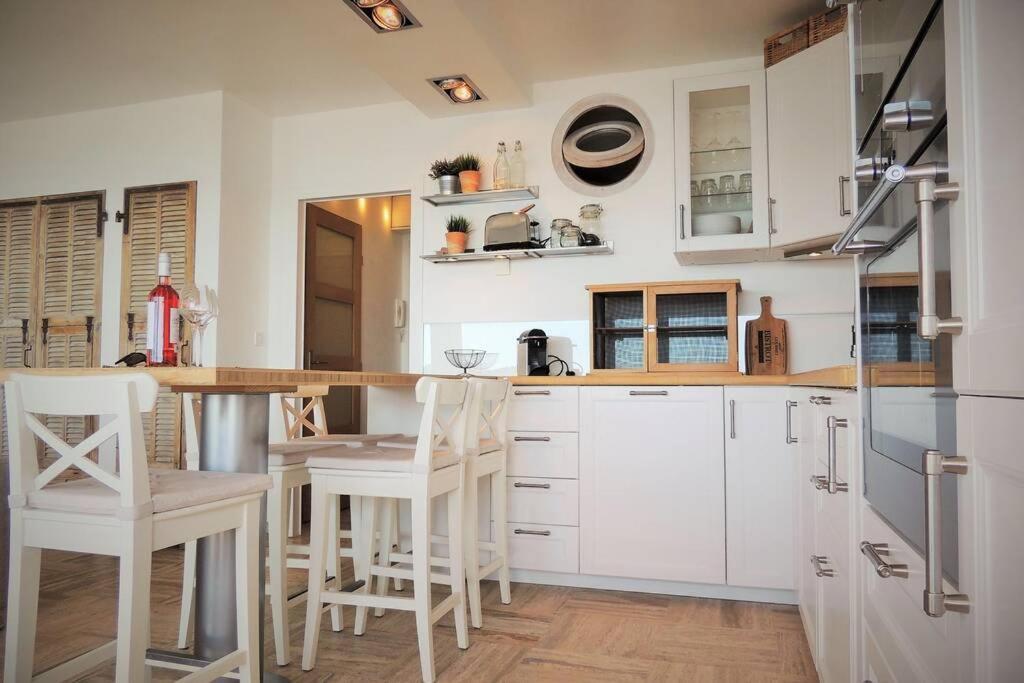 Saint-Raphaël Emplacement Privilegie Pour Ce Bel Appartement מראה חיצוני תמונה