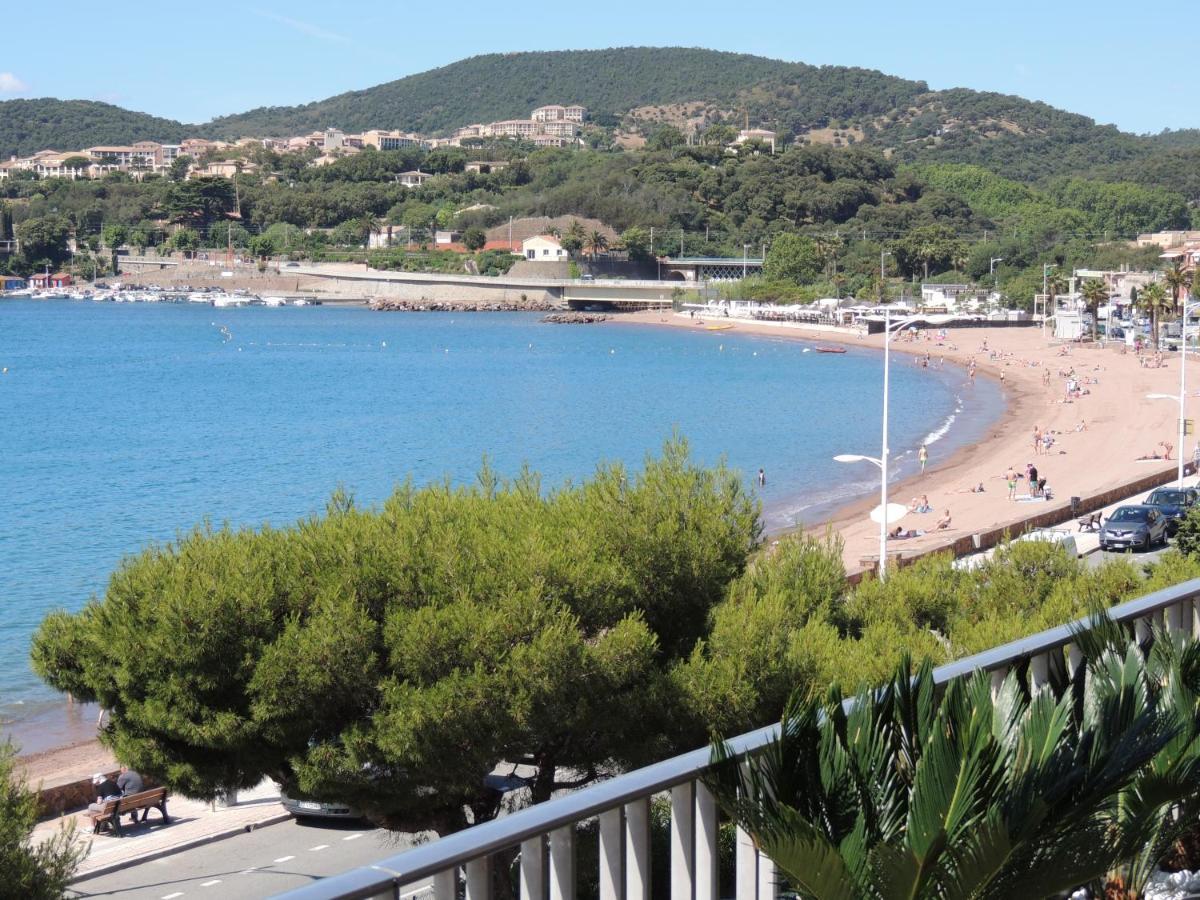 Saint-Raphaël Emplacement Privilegie Pour Ce Bel Appartement מראה חיצוני תמונה
